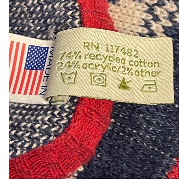 ⚫️⚫️⚫️ Stars and Stripes Sweater MADE IN USA from 74% Recycled Cotton Size Small - Picture 7 of 7